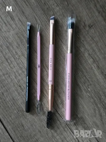 ЛОТ от четки за грим MON REVE / MAKE UP PROFESSIONAL , снимка 1