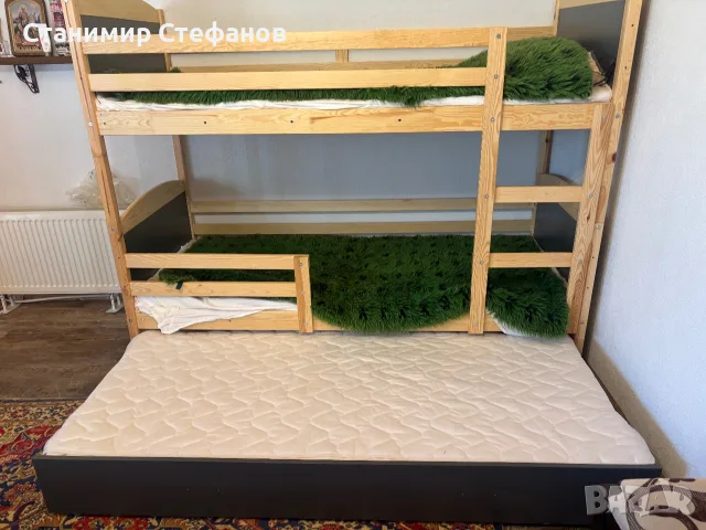 Двуетажно тройно легло, снимка 2 - Спални и легла - 55979164