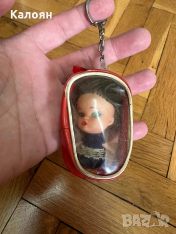 Ключодържател с кукличка ретро соц