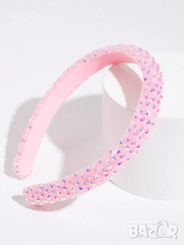 Диадема с кристали, вдъхновена от Petite Fleur, снимка 3 - Аксесоари за коса - 48275607