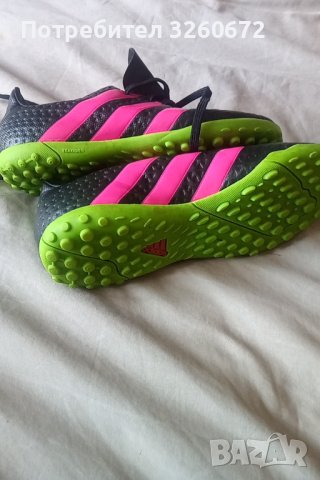 Adidas футболни маратонки, снимка 4 - Детски маратонки - 40423846