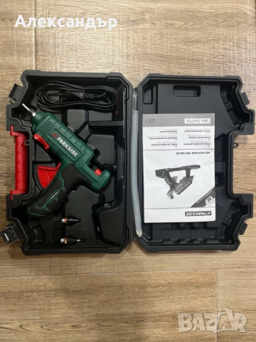 Пистолет за горещо лепило Parkside, снимка 2 - Други инструменти - 52043225