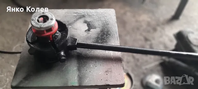 Тресчьотка за нарязване на резби за резбонарезни глави от 1/4"до 11/4", снимка 4 - Други машини и части - 49683537