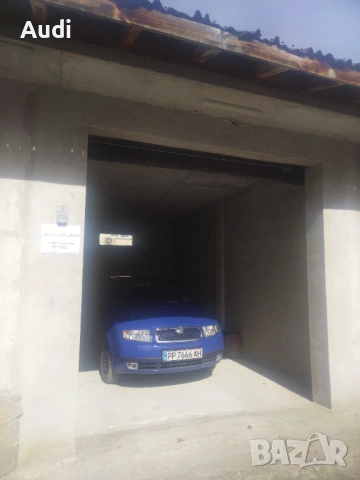 Собственик дава под наем тухлен масивем гараж с ток 25кв.м. Осветление с 4 броя LED пури.  В. Търнов, снимка 10 - Гаражи и паркоместа - 53232984