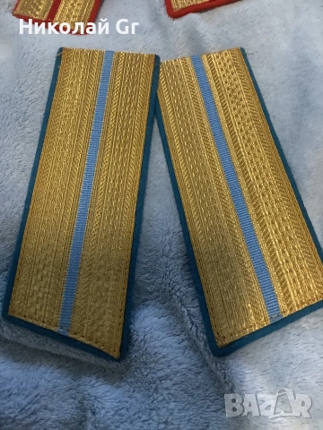 Офицерски презрамки от епохата на СССР 1975 години цена за 2 броя, снимка 2 - Колекции - 53029729