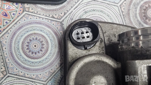 Дроселова клапа n42b20 bmw E46 318i