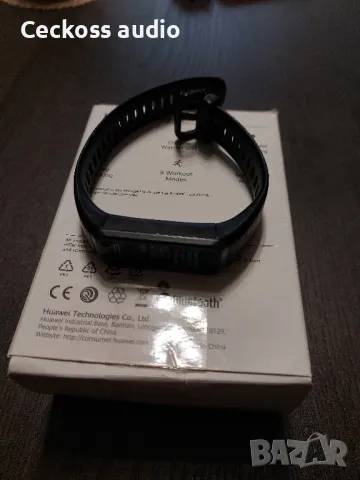 Часовник HUAWEI BAND 4, снимка 2 - Смарт гривни - 48047221