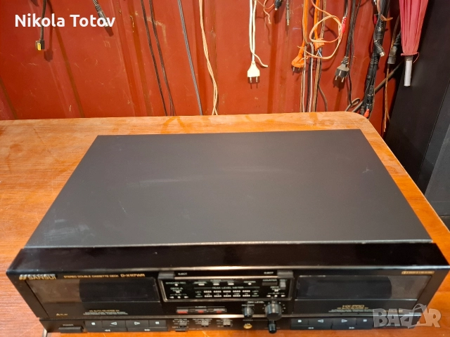 Продава се двукасетен дек Sansui D-X117WR. , снимка 3 - Декове - 52806651
