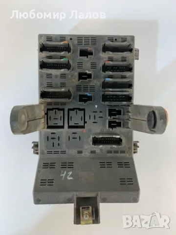 Бушонно табло за Рено Лагуна 1 Renault Laguna I 1.8i 06г. / 7700821586 / 