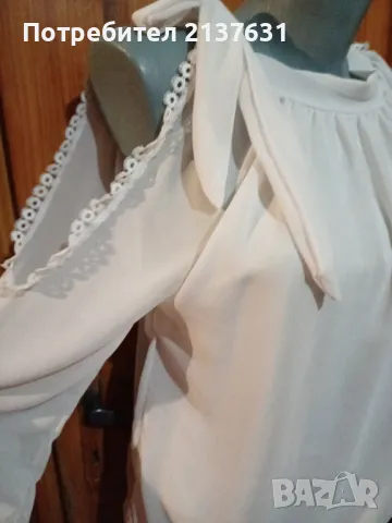 ДАМСКА БЯЛА ОФИЦИАЛНА БЛУЗА с отворени рамена - Размер М / L 