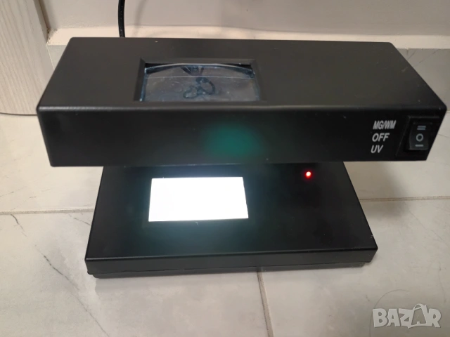 Детектор за фалшиви банкноти UV лампа, машина за проверка на пари, снимка 3 - Друга електроника - 53223171