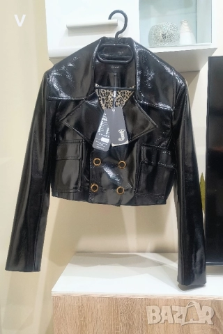 Дрехи Junona Юнона къси кожени панталони с колан лачено яке кроп топ бюстие палто , снимка 7 - Къси панталони и бермуди - 52468119