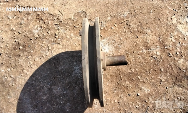 Ремъчна шайба, снимка 2 - Резервни части за машини - 53737488