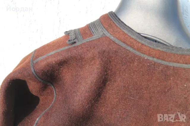 Вълнено елече от народна носия, снимка 10 - Антикварни и старинни предмети - 48967461