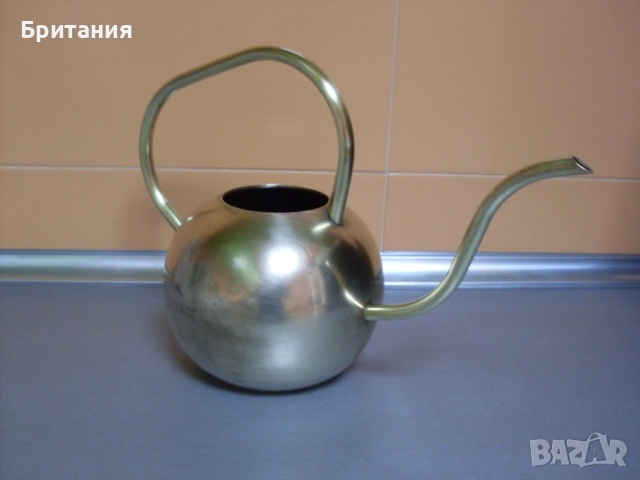 Бронзов съд- лейка.