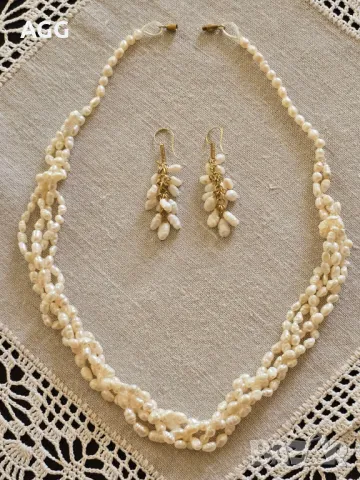 Нежен сет с перли