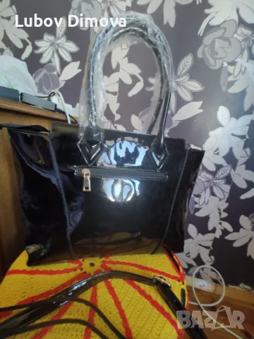 Дамска чанта, снимка 6 - Чанти - 48479576