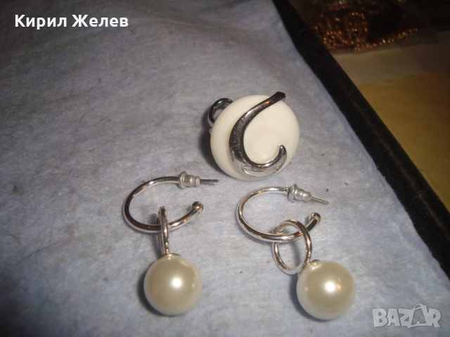 КОМПЛЕКТ АРТ СРЕБРИСТИ ПЕРЛЕНИ ОБЕЦИ и ПРЪСТЕН 26202, снимка 9 - Бижутерийни комплекти - 36064072