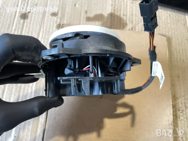 Дръжка Заден Капак Камера Обратно Виждане 10A827469P VW ID.3 E11 pro, снимка 5 - Части - 49923673