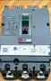 Автоматичен прекъсвач Schneider 70-100A, снимка 1