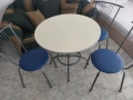 Комплект Кръгла маса с 4 стола, налични 4 комплекта, снимка 1