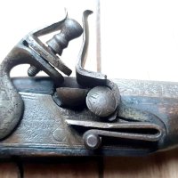 Стар кремъчен пистолет , снимка 3 - Антикварни и старинни предмети - 44438977