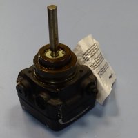 Горивна помпа Danfoss RSA 0.28-070L5380, снимка 2 - Резервни части за машини - 36001115