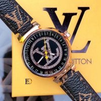 Louis Vuitton дамски часовник в кутия, снимка 1 - Дамски - 36011166