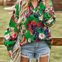 Дамска блуза с флорален принт и V-образно деколте, 4цвята - 023, снимка 5 - Блузи с дълъг ръкав и пуловери - 42038517