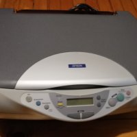 Принтер и скенер EPSON, снимка 1 - Принтери, копири, скенери - 35847656