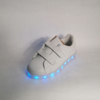 Детски светещи кецове с USB ЗАРЯДНО ., снимка 3 - Детски маратонки - 40012655
