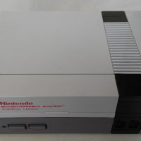 ретро конзола Nintendo NES 1985 год. + дискета със 168 игри