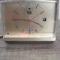 Стар немски будилник на ток, снимка 3 - Антикварни и старинни предмети - 41857065