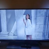 TV Philips 42PFL6057K/12 HD LED Smart Ambilight Топ цена, снимка 12 - Телевизори - 44562382