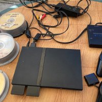 PS2 Хакнат с 5 бр джойстици , две мемори карти , към 300 игри и др, снимка 5 - PlayStation конзоли - 42266114