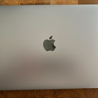 Apple MacBook Air Retina 13" 2020 Space Grey, снимка 1 - Лаптопи за работа - 44804637