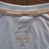 Тениска NIKE   дамска,ХЛ, снимка 1 - Спортни екипи - 36346654