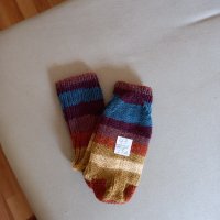 Ръчно плетени мъжки чорапи размер 43, снимка 2 - Мъжки чорапи - 41763179