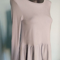 Еластична блуза тип туника "Gina Tricot"® / унисайз , снимка 1 - Блузи с дълъг ръкав и пуловери - 36349109
