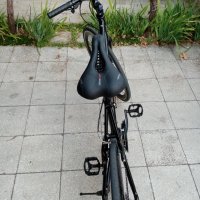 Шосеен градски алуминиев велосипед  28 цола , снимка 5 - Велосипеди - 42675616