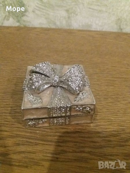 Кутия за бижута, снимка 1