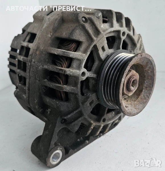Алтернатор / Генератор за Фолксваген Пасат Б5 1.6 101к.с, снимка 1