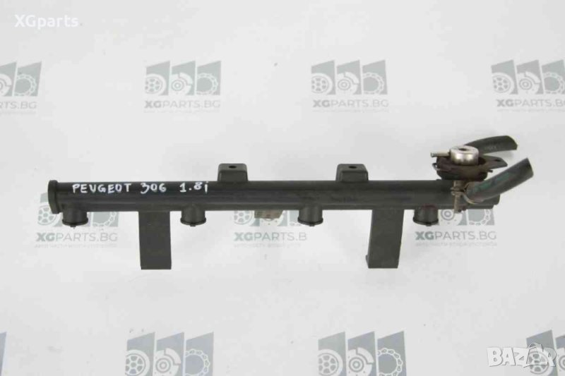 Бензинова горивна рейка за Peugeot 306 1.8i 110к.с. (1993-2003), снимка 1