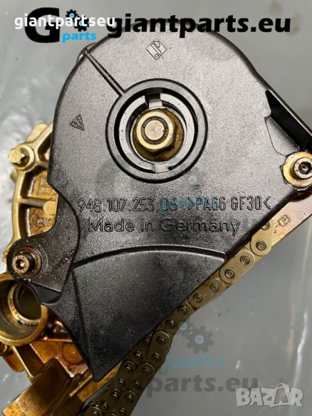 Маслена помпа за Порше Кайен Porsche Cayenne , 948107010, снимка 1