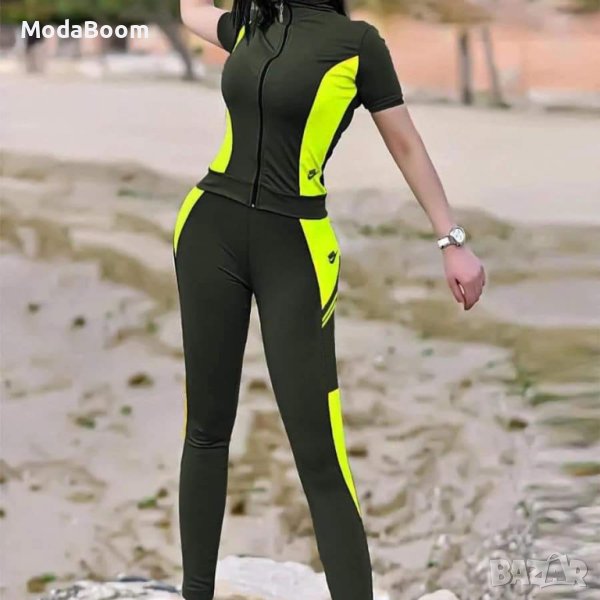 Дамски комплект Nike, снимка 1