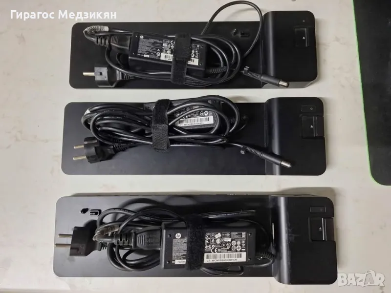 Докинг станции и зарядни за HP лаптопи, снимка 1