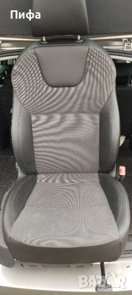 Дясна седалка за Skoda Octavia 3-2018г., снимка 1