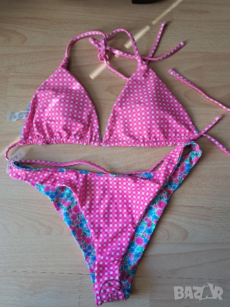 Бански костюми с две лица , снимка 1