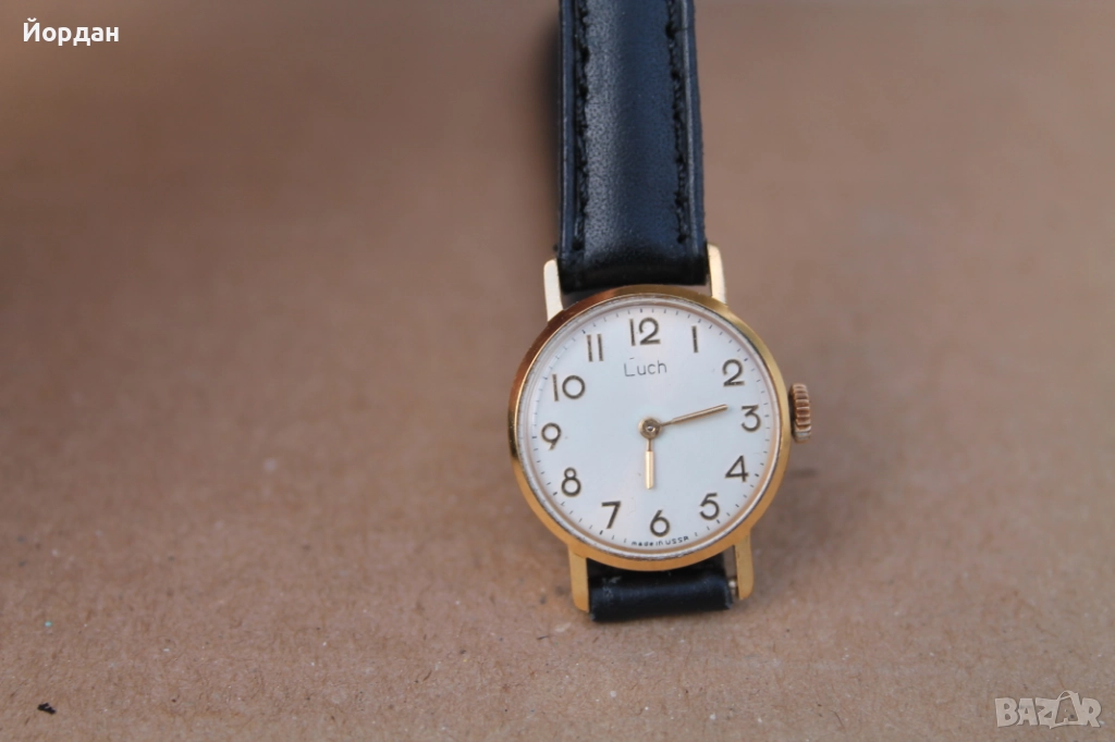 Дамски СССР часовник ''Лъч/Luch''  /17 камъка/, снимка 1