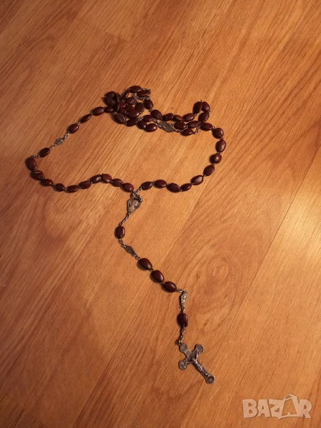 Стара молитвена броеница от франция Лурд с кръст света богородица свети Йосиф с младенеца Исус и ису, снимка 1
